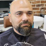 tuns-aranjat de barba