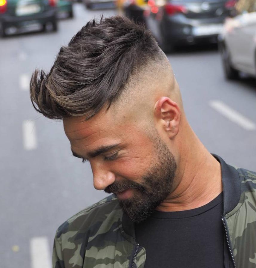 tunsori-bărbătești-în-2019-haircut-the-barber-fade