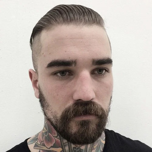 tunsoari barbati 2022-Slicked Back Hair
