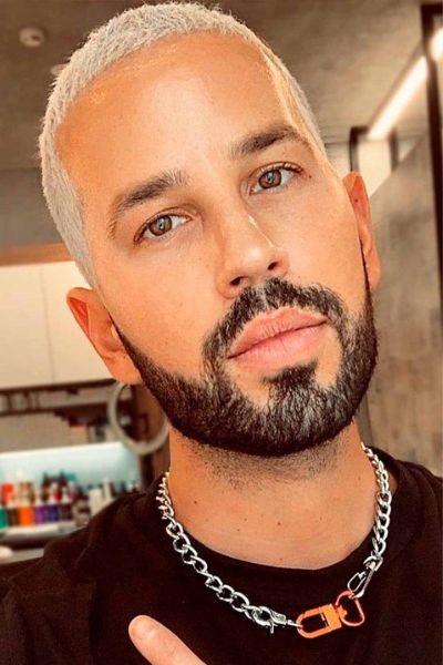 frizuri barbati-blonde butch cut