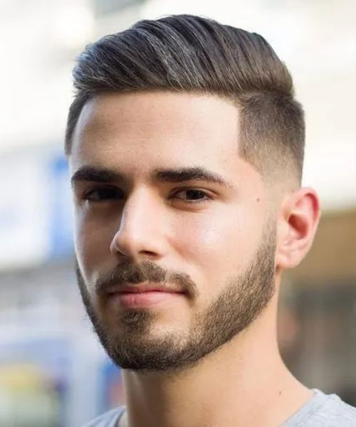 tunsori scurte-comb over