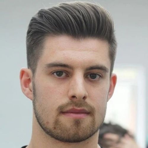 tunsori barbati 2024-modern pompadour